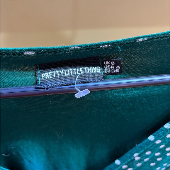 Pretty little thing green polkadot mini dress - Picture 3 of 5